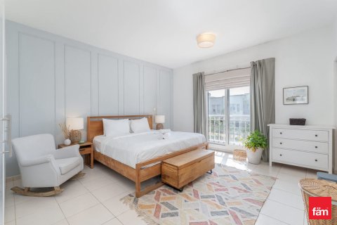 Vila di Dubai, UEA 3 kamar tidur, 227.6 m2 nomor 721110 - foto 9