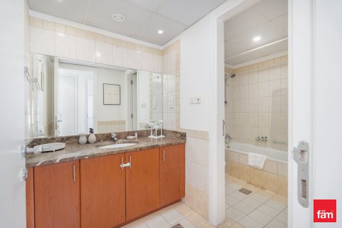 Vila di Dubai, UEA 3 kamar tidur, 227.6 m2 nomor 721110 - foto 13