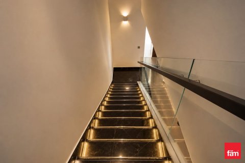 Vilă de închiriat în Dubai, EAU 6 dormitoare, 292.7 mp. №721109 - poză 6