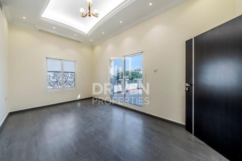 Vila v The Villa, Dubai, SAE 5 spální, 561.04 m2 č. 742244 - Fotografia 12