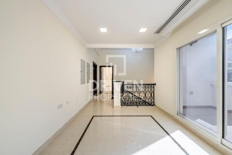 Vila v The Villa, Dubai, SAE 5 spální, 561.04 m2 č. 742244 - Fotografia 14