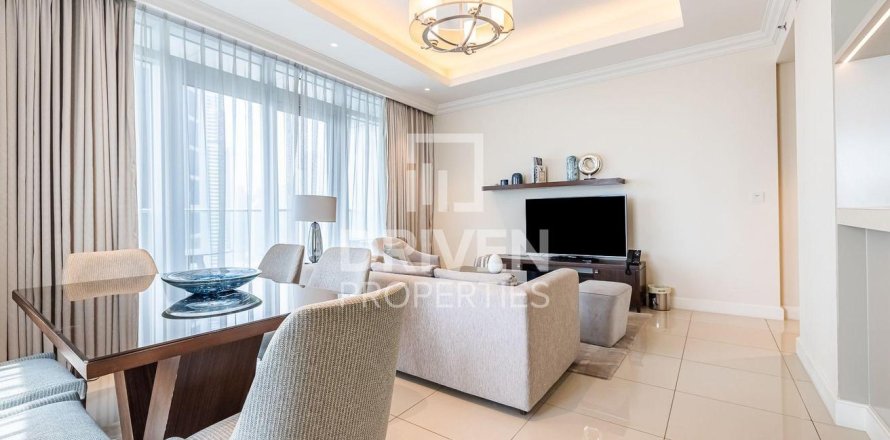 Apartment in Downtown Dubai (Downtown Burj Dubai), Dubai, UAE 2 bedrooms, 134.24 sq.m. № 745224