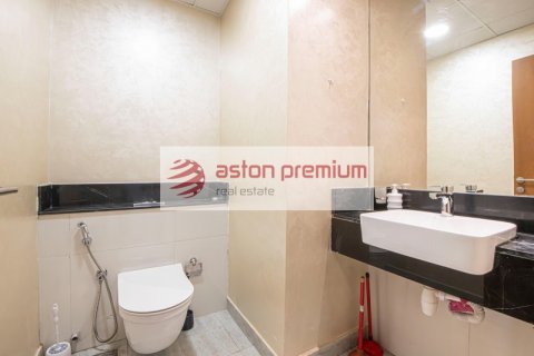 Apartment in Business Bay, Dubai, UAE 1 bedroom, 81.8 sq.m. № 641066 - photo 17