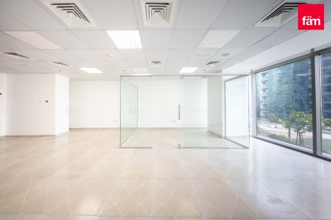 Kantoor te huur in Business Bay, Dubai, VAE 62.1 vr.m., nr 641747 - foto 1