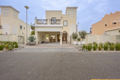 Vila u gradu Jumeirah Village Triangle, Dubai, UAE 4 spavaće sobe, 297 m2 Br. 734248 - Slika 16