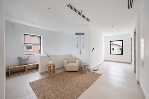 Vila u gradu Jumeirah Village Triangle, Dubai, UAE 4 spavaće sobe, 297 m2 Br. 734248 - Slika 4