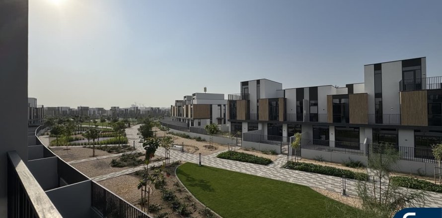 Mudon, Dubai, UAE의 빌라 침실 3개, 206제곱미터 번호 685186