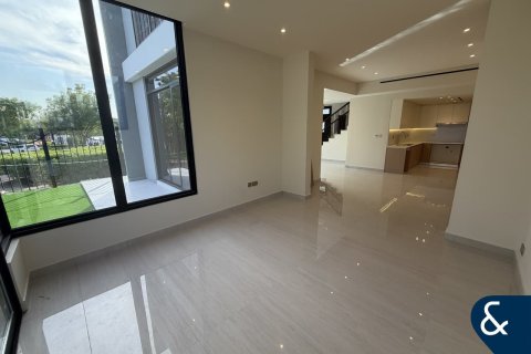 Villa en alquiler en Motor City, Dubai, EAU 4 dormitorios, 315 m2 № 685183 - foto 8