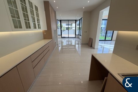 Villa en alquiler en Motor City, Dubai, EAU 4 dormitorios, 315 m2 № 685183 - foto 20