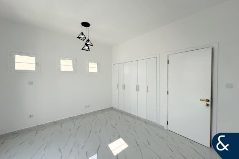 The Springs, Dubai, UAE의 임대용 빌라 침실 3개, 210제곱미터 번호 685185 - 사진 12