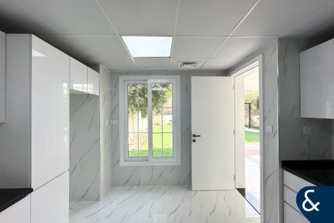 The Springs, Dubai, UAE의 임대용 빌라 침실 3개, 210제곱미터 번호 685185 - 사진 10