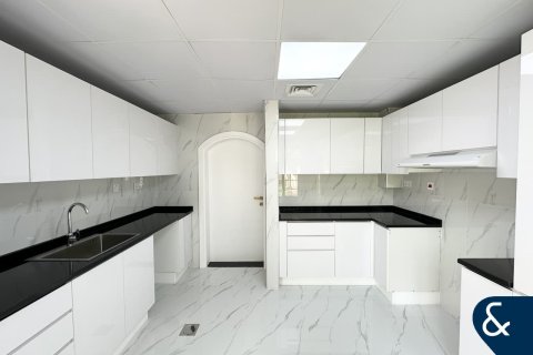 The Springs, Dubai, UAE의 임대용 빌라 침실 3개, 210제곱미터 번호 685185 - 사진 9