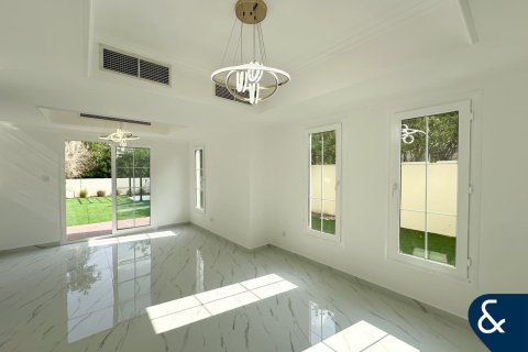 The Springs, Dubai, UAE의 임대용 빌라 침실 3개, 210제곱미터 번호 685185 - 사진 4