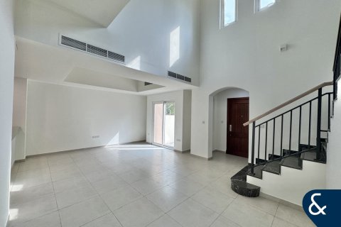 Rijtjeshuis te huur in Dubai Land, Dubai, VAE 4 slaapkamers, 215 vr.m., nr 685184 - foto 7