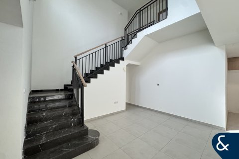 Rijtjeshuis te huur in Dubai Land, Dubai, VAE 4 slaapkamers, 215 vr.m., nr 685184 - foto 13