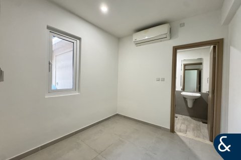 Rijtjeshuis te huur in Dubai Land, Dubai, VAE 4 slaapkamers, 215 vr.m., nr 685184 - foto 11