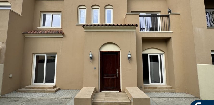 Rijtjeshuis in Dubai Land, Dubai, VAE 4 slaapkamers, 215 vr.m. nr 685184