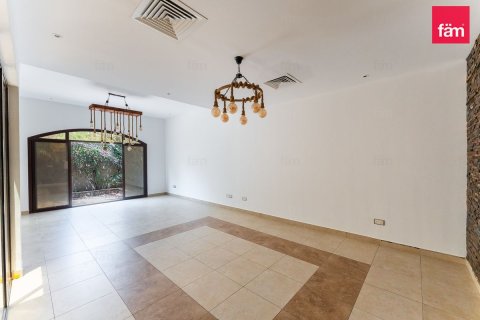 Kuća u nizu u Dubai, UAE 4 spavaćih soba, 297.5 m2 Br. 708436 - fotografija 21