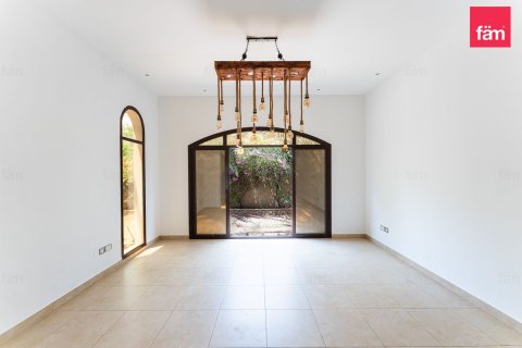 Kuća u nizu u Dubai, UAE 4 spavaćih soba, 297.5 m2 Br. 708436 - fotografija 10