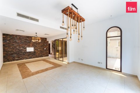 Kuća u nizu u Dubai, UAE 4 spavaćih soba, 297.5 m2 Br. 708436 - fotografija 16