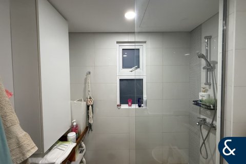 Shtëpi në qytet në Dubai Land, Dubai, Emiratet e Bashkuara Arabe 3 dhoma gjumi, 179 m2. № 688532 - Foto 13