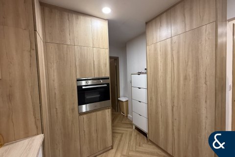 Shtëpi në qytet në Dubai Land, Dubai, Emiratet e Bashkuara Arabe 3 dhoma gjumi, 179 m2. № 688532 - Foto 6