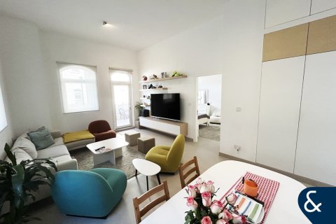 Apartmen di Motor City, Dubai, UAE 1 bilik tidur, 98 meter persegi № 688534 - foto 4