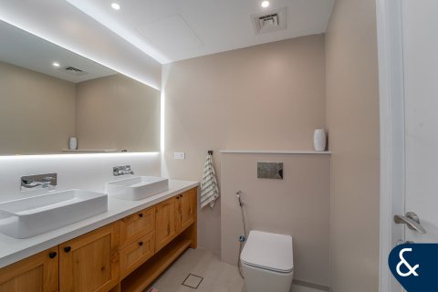 Villa in Arabian Ranches, Dubai, UAE 4 bedrooms, 272 sq.m. № 688531 - photo 8