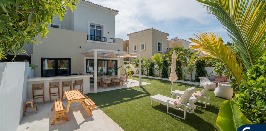 Βίλα σε Arabian Ranches, Dubai, ΗΑΕ 4 υπνοδωμάτια, 272 τ.μ. Αρ. 688531