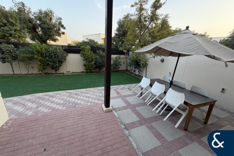 Mudon, Dubai, UAE의 판매용 빌라 침실 4개, 354제곱미터 번호 688533 - 사진 17