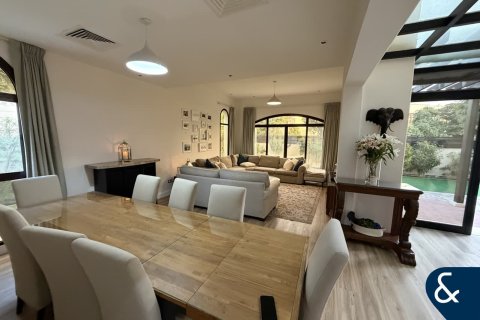 Mudon, Dubai, UAE의 판매용 빌라 침실 4개, 354제곱미터 번호 688533 - 사진 5