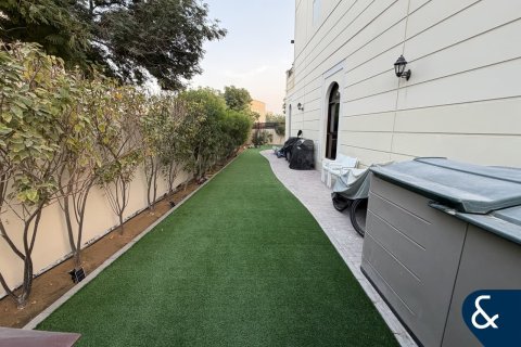 Mudon, Dubai, UAE의 판매용 빌라 침실 4개, 354제곱미터 번호 688533 - 사진 19