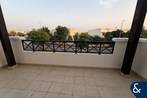 Mudon, Dubai, UAE의 판매용 빌라 침실 4개, 354제곱미터 번호 688533 - 사진 15