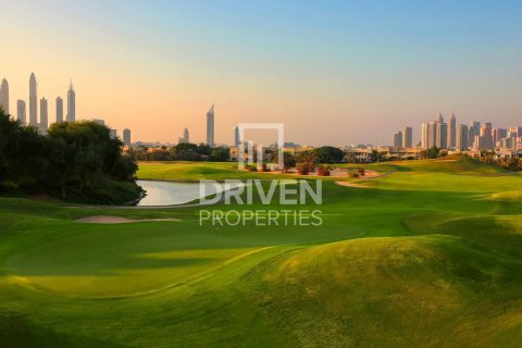 Byt v Emirates Hills, Dubai, SAE 3 ložnice, 177 m² Č.: 653076 - fotografie 13