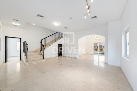 The Villa, Dubai, संयुक्त अरब अमीरात में विला, 5 बेडरूम, 334 वर्ग मीटर, संख्या 653073 - फ़ोटो 4