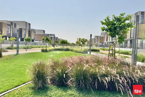 Villa til salgs i Dubai, Emiratene 3 soverom, 189 kvm Nr. 689275 - Foto 13