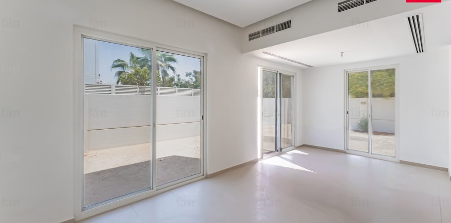 Townhouse sa Dubai, UAE 4 silid-tulugan, 294.6 sq.m. № 630475