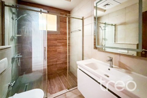 Kaupunkipientalo Al Furjan, Dubai, Arabiemiraatit 4 makuuhuonetta, 242.48 m2 № 733694 - kuva 10