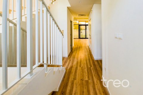 Снять в аренду таунхаус в DAMAC Hills (Akoya by DAMAC), Дубай, ОАЭ 3 спальни, 253.25м2, № 733692 - фото 5