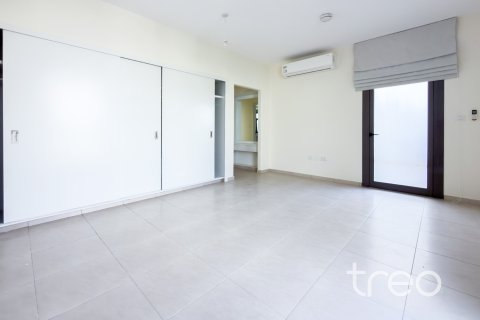 Villa zur Miete in Town Square, Dubai, VAE 4 Schlafzimmer, 220.55 m2 Nr. 733720 - Foto 16