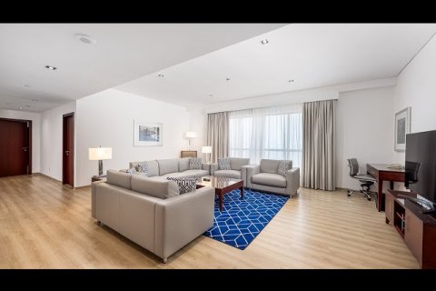 Hotelis dzīvoklis Jumeirah Beach Residence, Dubaijā, AAE 4 istabas, 262 m2 Nr. 643353 - attēls 18