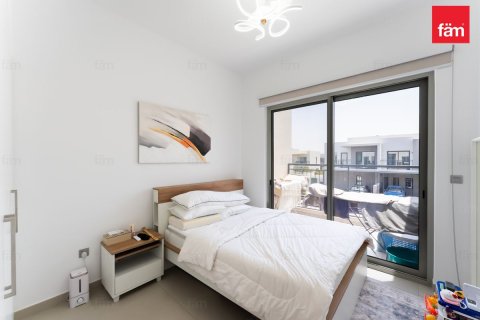 Kaupunkipientalo Dubai, Arabiemiraatit 3 makuuhuonetta, 140 m2 № 721882 - kuva 25