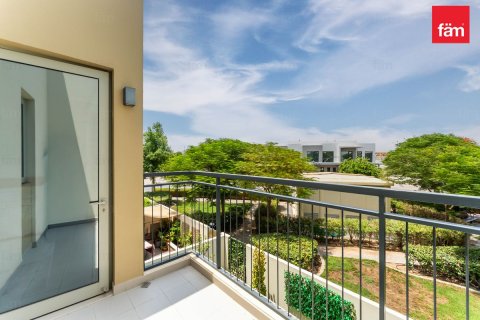 Kaupunkipientalo Dubai, Arabiemiraatit 3 makuuhuonetta, 140 m2 № 721882 - kuva 4