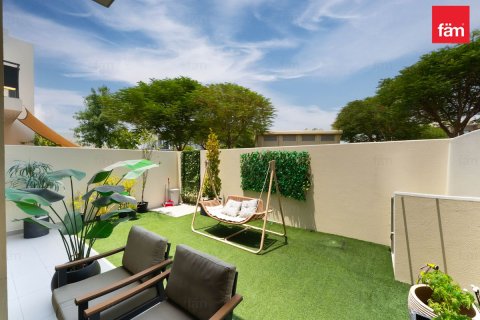 Kaupunkipientalo Dubai, Arabiemiraatit 3 makuuhuonetta, 140 m2 № 721882 - kuva 3
