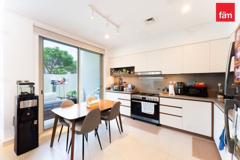 Kaupunkipientalo Dubai, Arabiemiraatit 3 makuuhuonetta, 140 m2 № 721882 - kuva 6