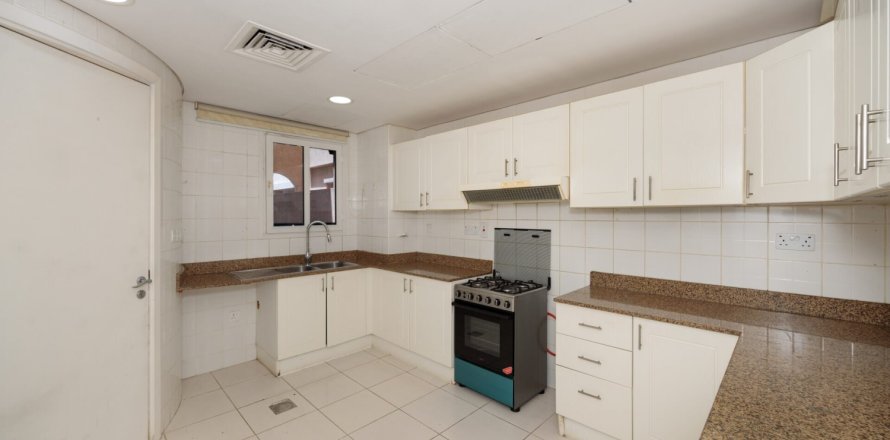 Vila v The Springs, Dubai, SAE 3 ložnice, 255 m² Č.: 719684
