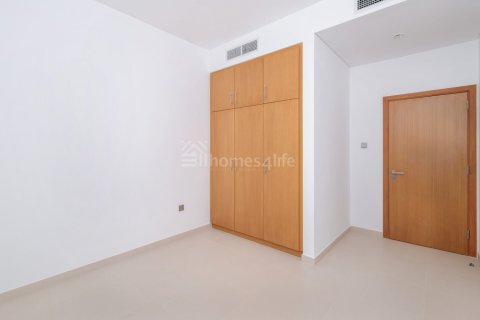 טאונהאוס למכירה ב Dubai Land, Dubai, איחוד האמירויות 3 חדרי שינה, 223 מ"ר, מספר 719680 - תמונה 13