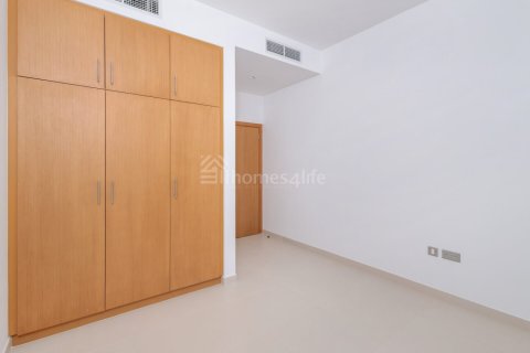 טאונהאוס למכירה ב Dubai Land, Dubai, איחוד האמירויות 3 חדרי שינה, 223 מ"ר, מספר 719680 - תמונה 14