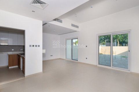 טאונהאוס למכירה ב Dubai Land, Dubai, איחוד האמירויות 3 חדרי שינה, 223 מ"ר, מספר 719680 - תמונה 12