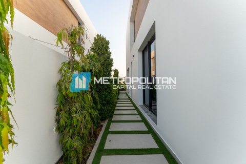 Müüa villa on the Saadiyat Island, Abu Dhabi, AÜE: 4 magamistoaga, 629.4 m² Nr 651764 - pilt 33